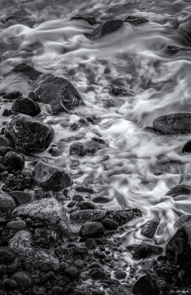 Les Breault "Incoming Tide"