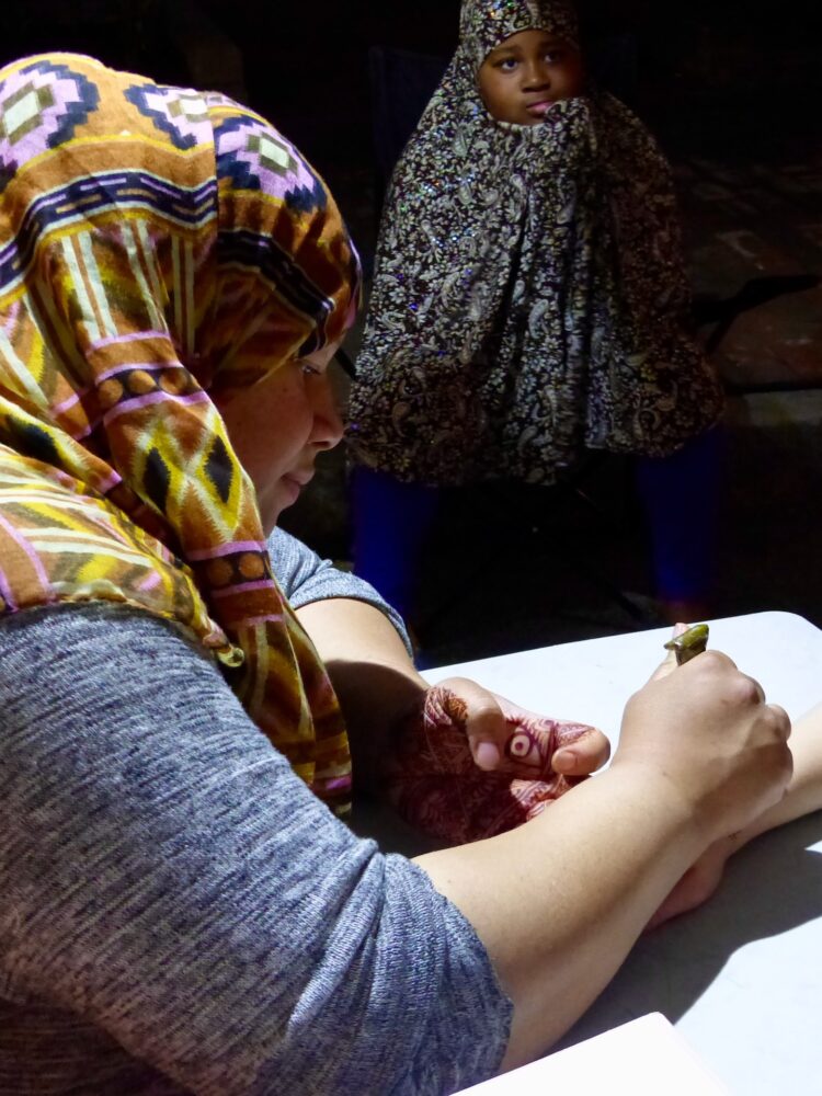 Bonnie Jaffe "Henna Hands"